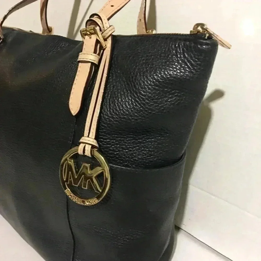 Michael kors Black leather satchel handbag
